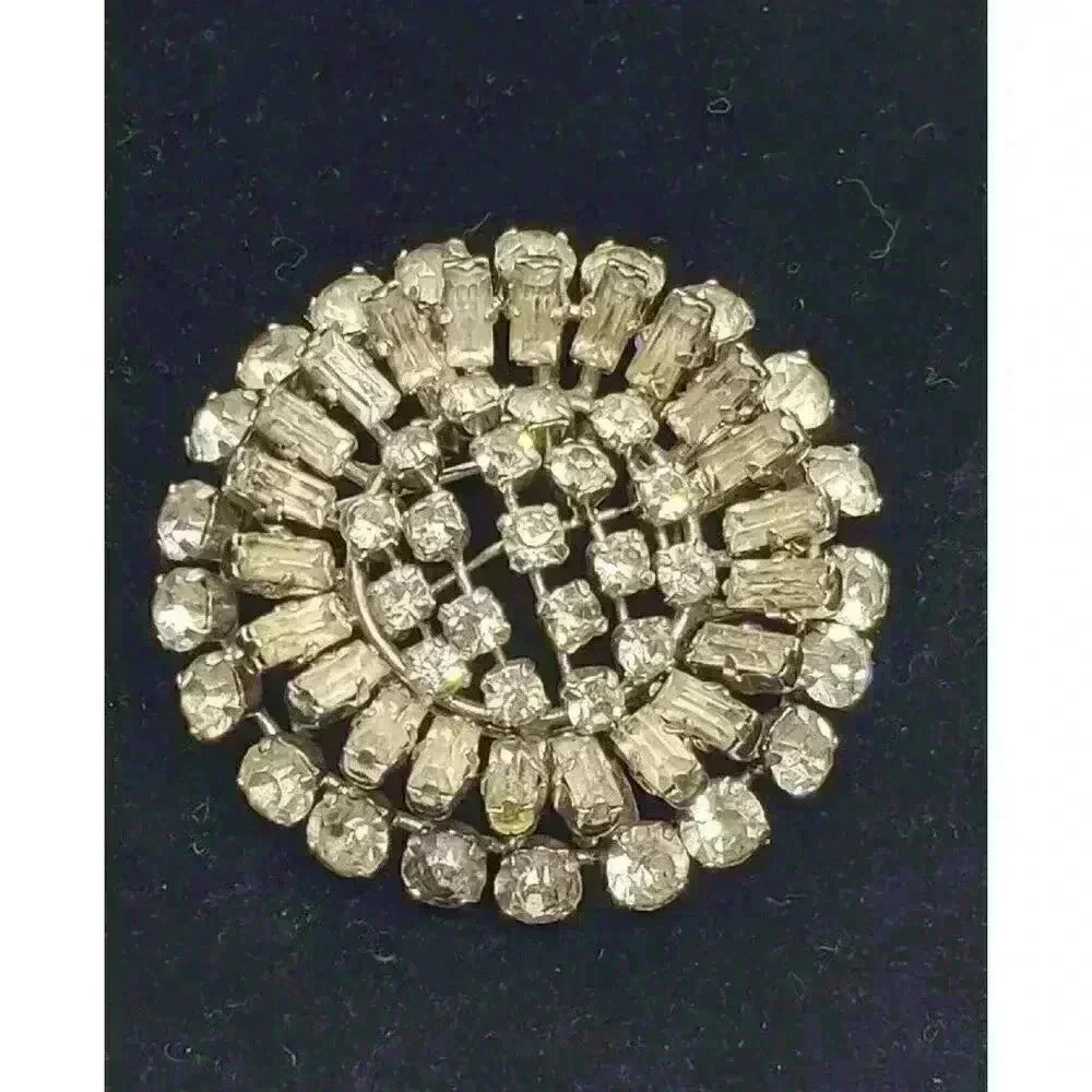Vintage Brooch Rhinestone Rhodium Plate Austria Statement layered - Picture 3 of 11